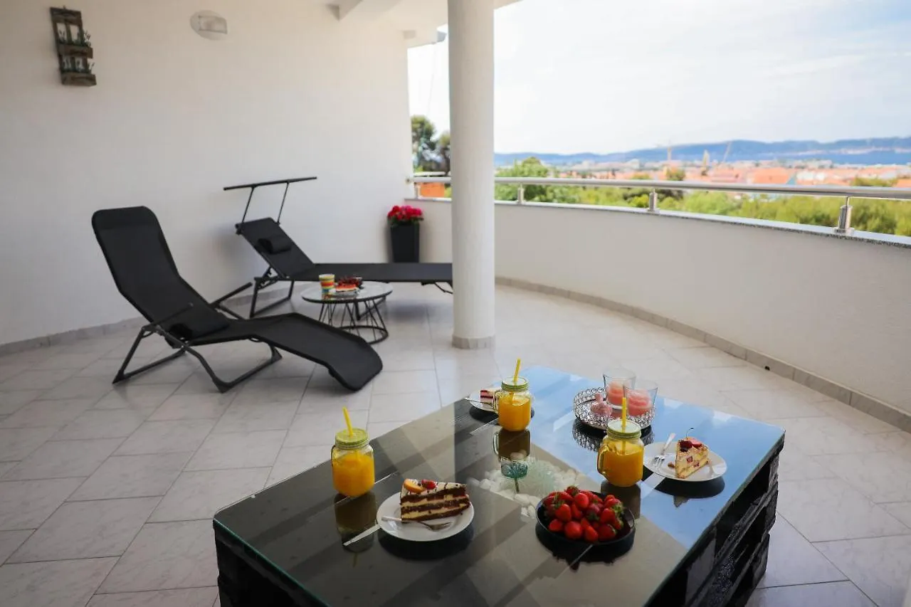 Deluxe Look Apartment Zadar
